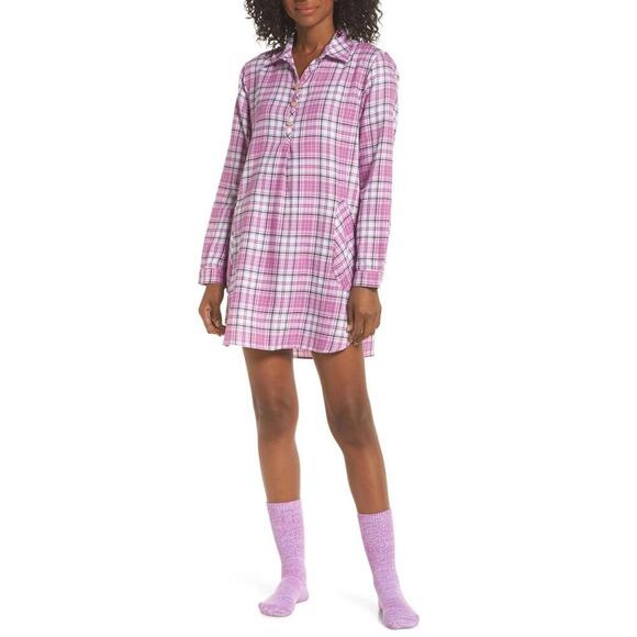 UGG Other - UGG Womens Gabri Printed Sleepshirt & Fleece Socks Set Size M